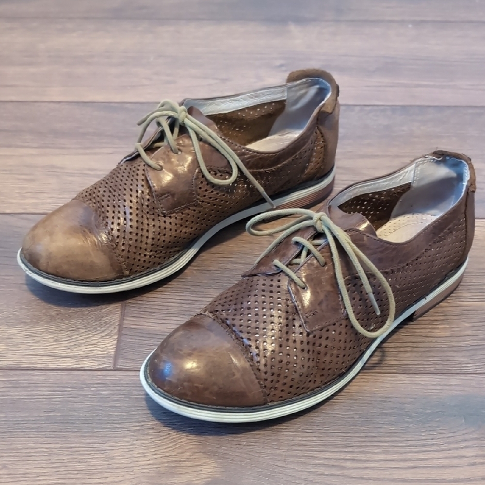 Rudsak Leather Oxford Shoes